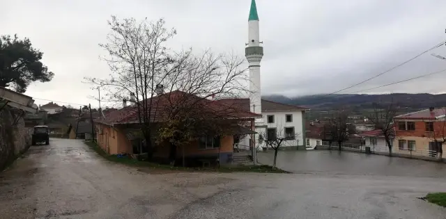 Yenice'de 3 köyün karantina süresi uzatıldı Yenice'de 3 köyün karantina süresi uzatıldı