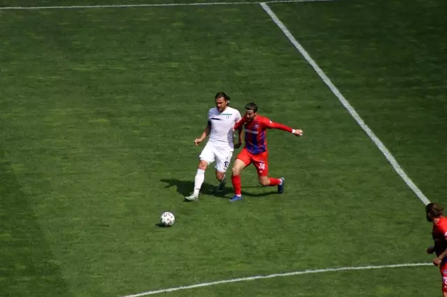 2. Lig: Sakaryaspor: 3 Kardemir Karabükspor: 1 2. Lig: Sakaryaspor: 3 Kardemir Karabükspor: 1