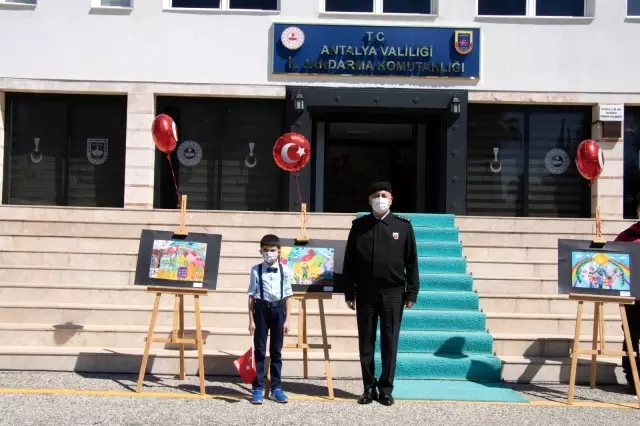Son dakika haberleri... '23 Nisan'da Çocuk Gözüyle Jandarma' resim yarışması Son dakika haberleri... '23 Nisan'da Çocuk Gözüyle Jandarma' resim yarışması