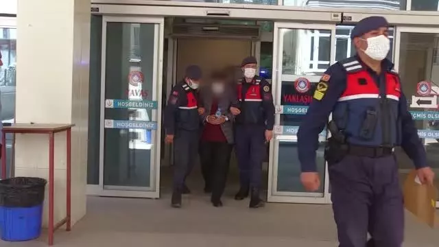 Son dakika... AFYONKARAHİSAR - Bir kişi, gelini ve birlikte yakaladığı kişiyi öldürdü Son dakika... AFYONKARAHİSAR - Bir kişi, gelini ve birlikte yakaladığı kişiyi öldürdü