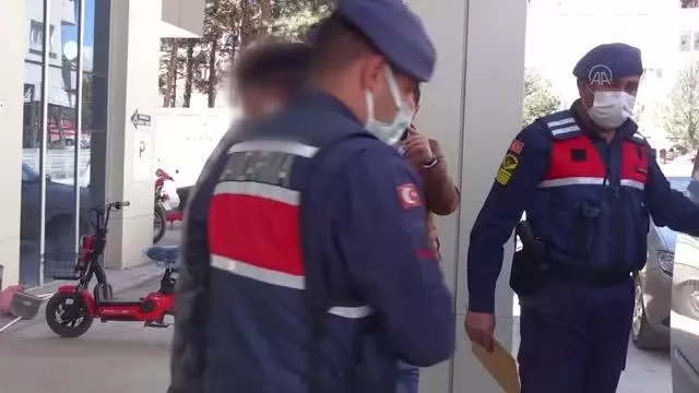 Son dakika... AFYONKARAHİSAR - Bir kişi, gelini ve birlikte yakaladığı kişiyi öldürdü Son dakika... AFYONKARAHİSAR - Bir kişi, gelini ve birlikte yakaladığı kişiyi öldürdü