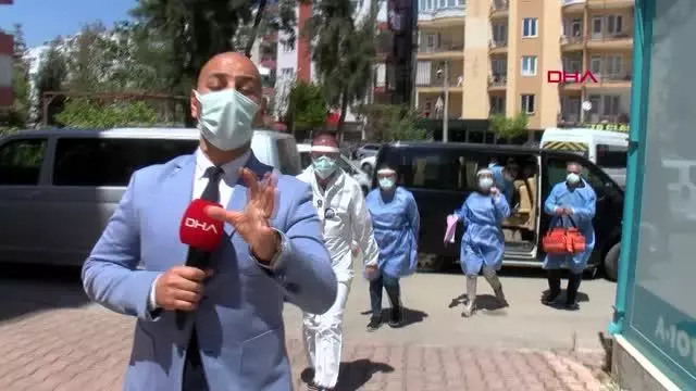 AŞIYA GÜVENMEYEN VATANDAŞI KISA SÜREDE İKNA ETTİLER AŞIYA GÜVENMEYEN VATANDAŞI KISA SÜREDE İKNA ETTİLER