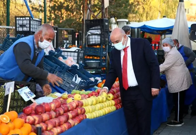 Başkan Altınok'tan semt pazarlarına Ramazan denetimi Başkan Altınok'tan semt pazarlarına Ramazan denetimi