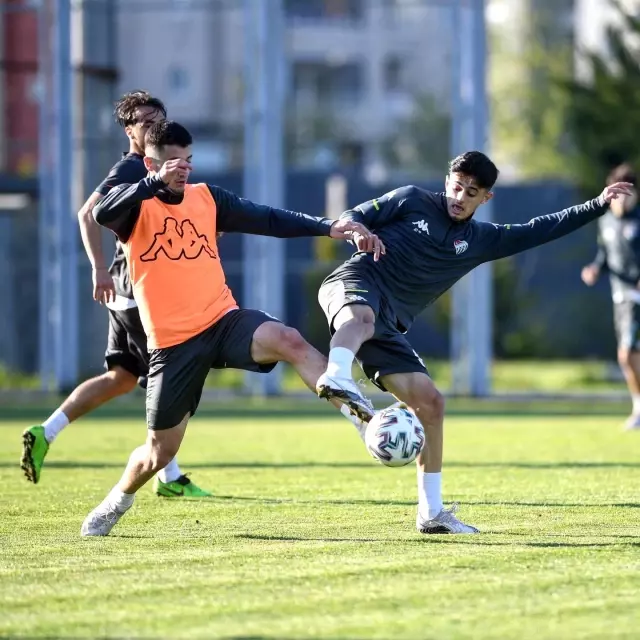Bursaspor'da İstanbulspor maçı hazırlıkları devam ediyor