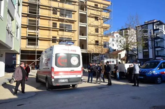 Çalışmak için geldiği inşaattan düşen genç, hayatını kaybetti Çalışmak için geldiği inşaattan düşen genç, hayatını kaybetti