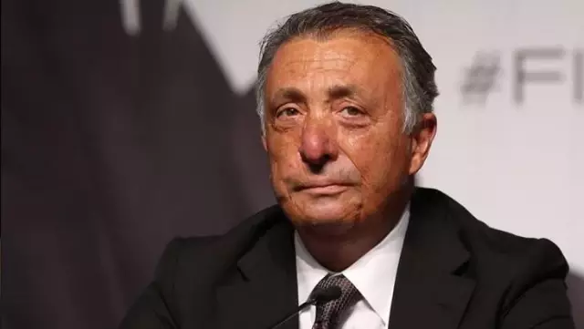 Çebi'den rakiplere ve eski başkan Orman'a transfer göndermesi: Ruh oluşturmalısınız, bu iş parayla olmuyor Çebi'den rakiplere ve eski başkan Orman'a transfer göndermesi: Ruh oluşturmalısınız, bu iş parayla olmuyor