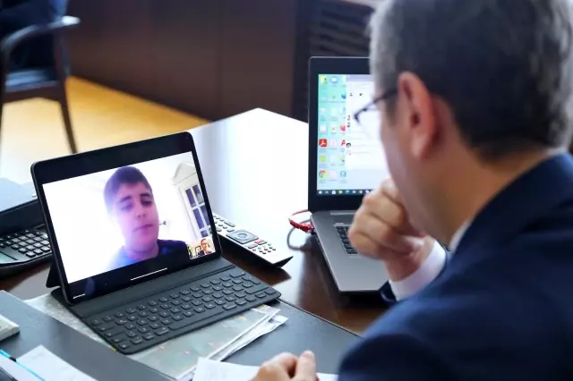 Çocuklar sordu Başkan Kartoğlu cevapladı Çocuklar sordu Başkan Kartoğlu cevapladı