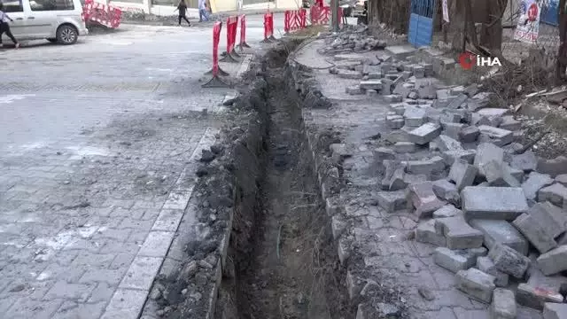Esenyurt sokaklarında dönüşüm devam ediyor Esenyurt sokaklarında dönüşüm devam ediyor