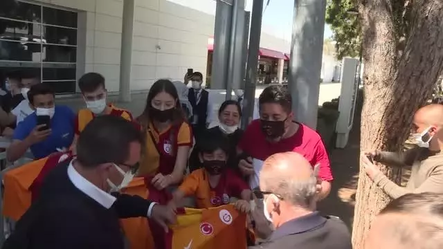 Galatasaray kafilesi Antalya'ya geldi Galatasaray kafilesi Antalya'ya geldi