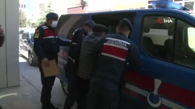 Gelinini ve birlikte yakaladığı şahsı öldüren kayınpeder tutuklandı Gelinini ve birlikte yakaladığı şahsı öldüren kayınpeder tutuklandı