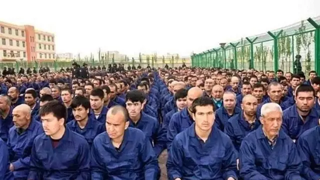 İngiltere, Çin'in Uygur Türklerine soykırım uyguladığını kabul etti İngiltere, Çin'in Uygur Türklerine soykırım uyguladığını kabul etti