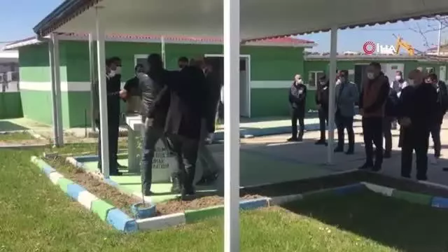 Korona virüs 36 yaşındaki öğretmeni hayattan kopardı Korona virüs 36 yaşındaki öğretmeni hayattan kopardı