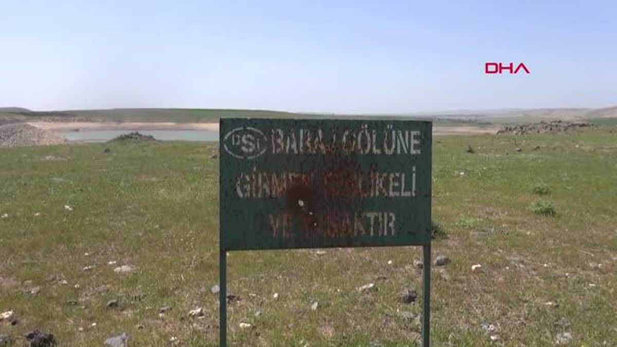 MARDİN KURAKLIĞIN ETKİLEDİĞİ DUMLUCA BARAJI, TARİHİNİN EN DÜŞÜK SEVİYESİNDE