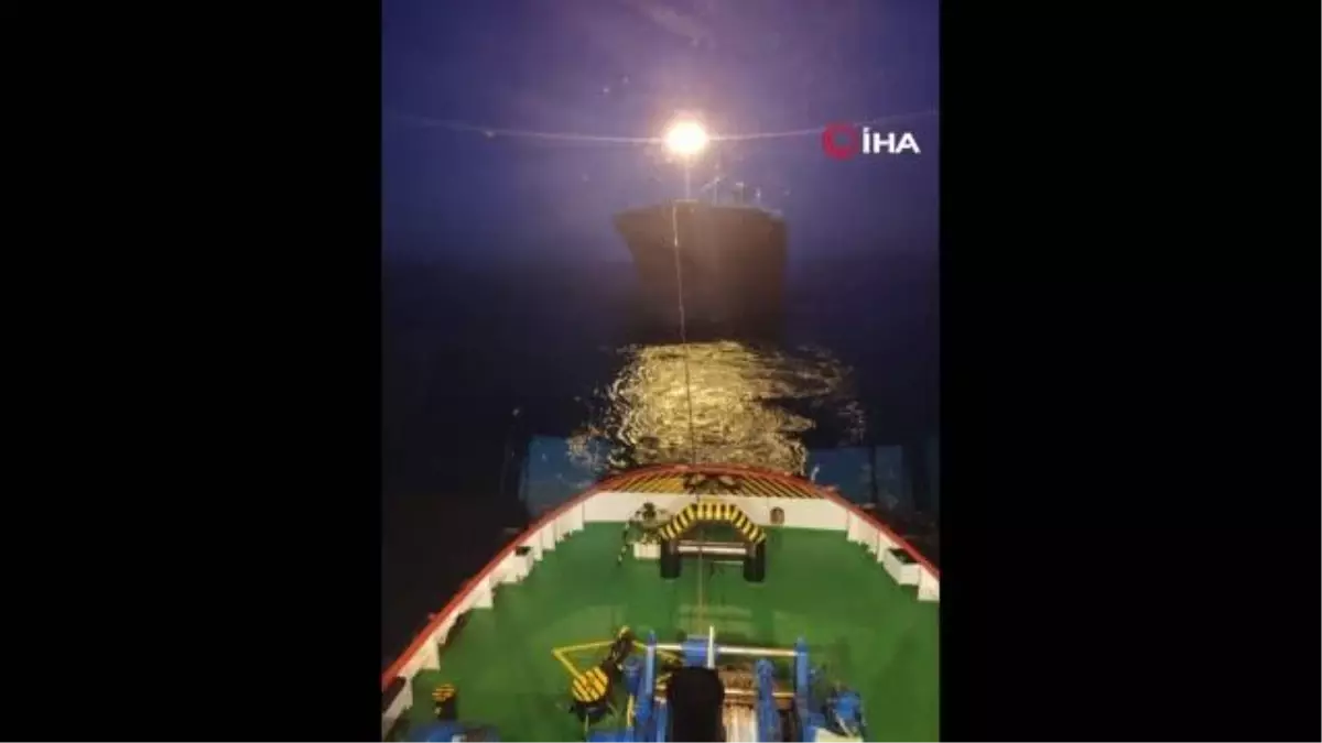 Marmara Denizi'nde arıza yapan LPG tankeri kurtarıldı