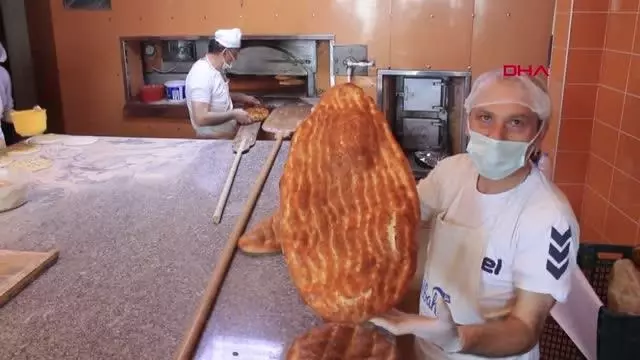 Fırıncılardan askıda pide