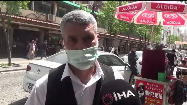 Ramazan ayının vazgeçilmezi meyan şerbeti tezgahta yerini aldı Ramazan ayının vazgeçilmezi meyan şerbeti tezgahta yerini aldı