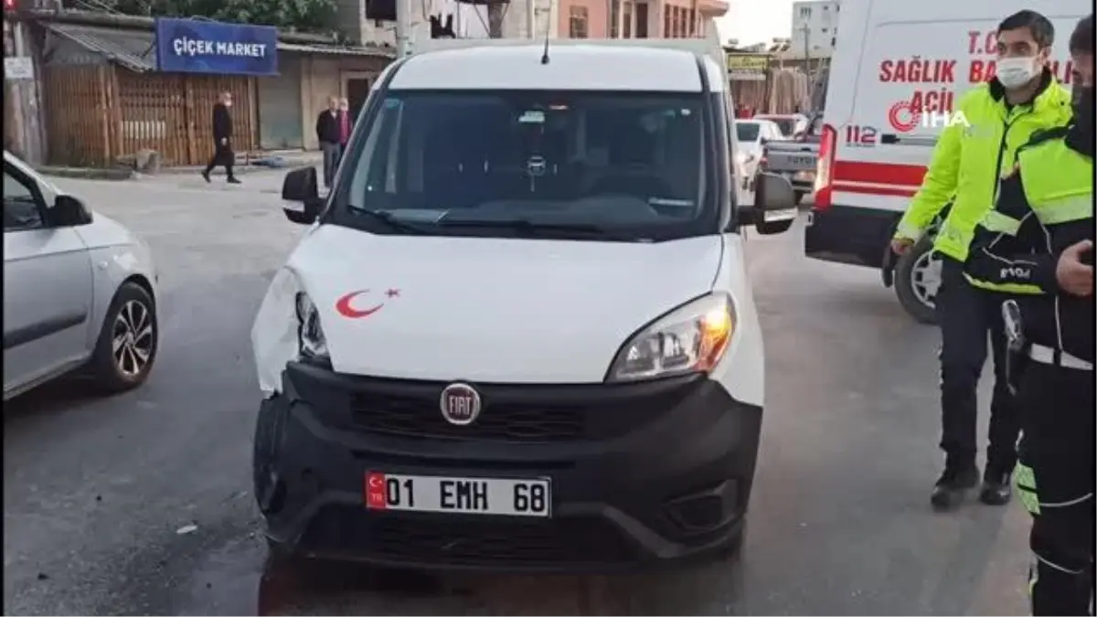 Samandağ'da 2 otomobil çarpıştı: 1 yaralı