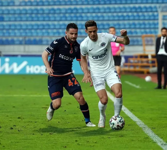 Süper Lig: Kasımpaşa: 0 - Medipol Başakşehir: 1 (Maç sonucu) Süper Lig: Kasımpaşa: 0 - Medipol Başakşehir: 1 (Maç sonucu)