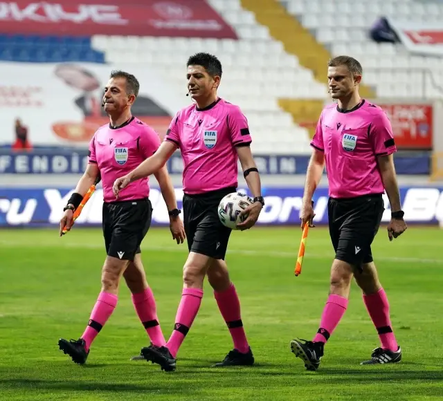 Süper Lig: Kasımpaşa: 0 - Medipol Başakşehir: 1 (Maç sonucu) Süper Lig: Kasımpaşa: 0 - Medipol Başakşehir: 1 (Maç sonucu)