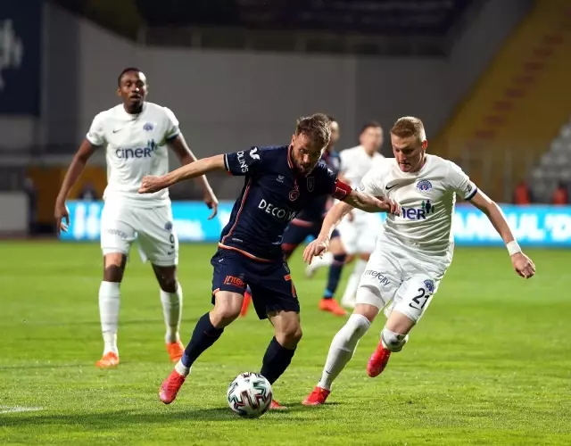 Süper Lig: Kasımpaşa: 0 - Medipol Başakşehir: 1 (Maç sonucu) Süper Lig: Kasımpaşa: 0 - Medipol Başakşehir: 1 (Maç sonucu)