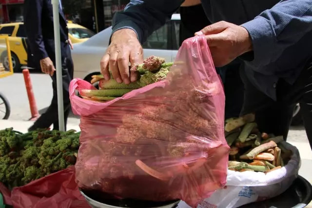 Tam bir şifa deposu, 'doğunun muzu' ışkın tezgahlarda yerini aldı Tam bir şifa deposu, 'doğunun muzu' ışkın tezgahlarda yerini aldı
