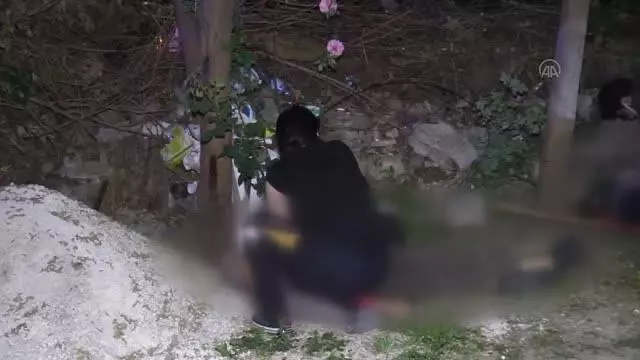 Tartıştığı babası ve ağabeyini bıçaklayarak öldürdü Tartıştığı babası ve ağabeyini bıçaklayarak öldürdü