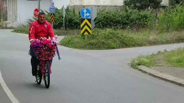 21 bin liralık masraf yapıp muhtarlık seçimlerini kaybedince, kazdığı mezarların fiyatına zam yaptı 21 bin liralık masraf yapıp muhtarlık seçimlerini kaybedince, kazdığı mezarların fiyatına zam yaptı
