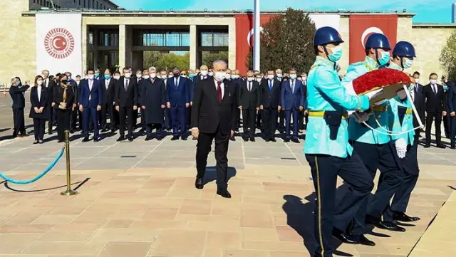 23 Nisan dolayısıyla TBMM Başkanı Şentop ve devlet erkanı Anıtkabir'de 23 Nisan dolayısıyla TBMM Başkanı Şentop ve devlet erkanı Anıtkabir'de