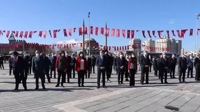23 Nisan Ulusal Egemenlik ve Çocuk Bayramı kutlanıyor 23 Nisan Ulusal Egemenlik ve Çocuk Bayramı kutlanıyor