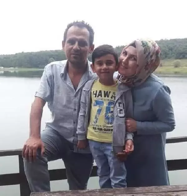 Bir ailenin yok olduğu kazada, uyuşturucu testinin yapılacağı idrar örneğinin döküldüğü ortaya çıktı Bir ailenin yok olduğu kazada, uyuşturucu testinin yapılacağı idrar örneğinin döküldüğü ortaya çıktı