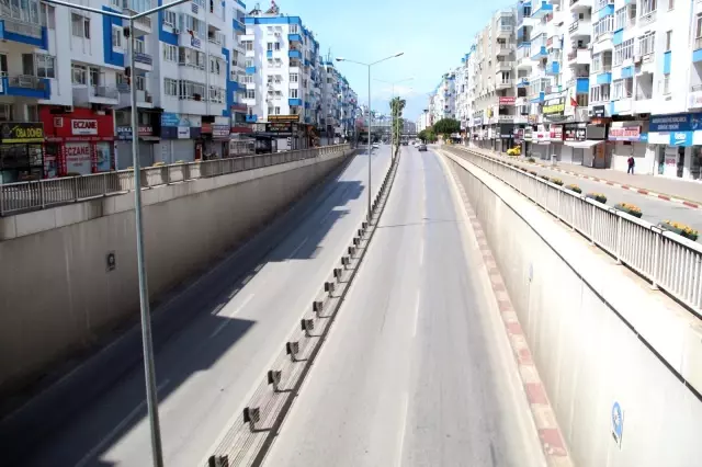 Antalya'da kısıtlama sessizliği Antalya'da kısıtlama sessizliği