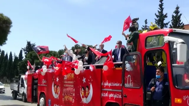 Son dakika... Başkan Atabay'dan 23 Nisan'da çocuklara sürpriz kutlama Son dakika... Başkan Atabay'dan 23 Nisan'da çocuklara sürpriz kutlama