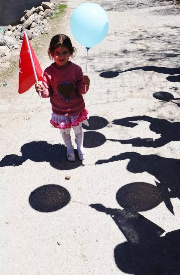 YURTTA 23 NİSAN KUTLAMALARI YURTTA 23 NİSAN KUTLAMALARI