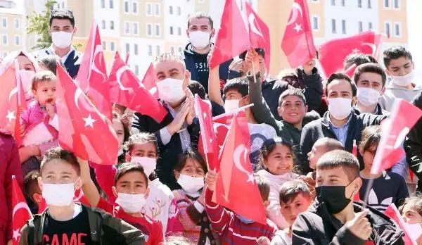 YURTTA 23 NİSAN KUTLAMALARI YURTTA 23 NİSAN KUTLAMALARI