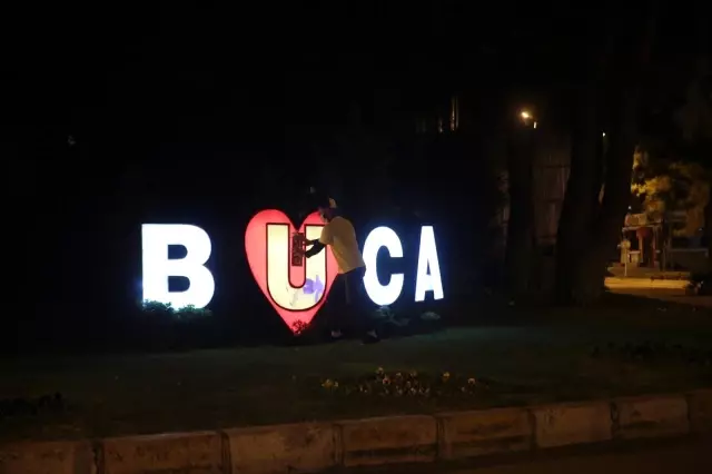 Son dakika: Bucalı çocuklar 23 Nisan'a sürpriz hediyeyle uyandı Son dakika: Bucalı çocuklar 23 Nisan'a sürpriz hediyeyle uyandı