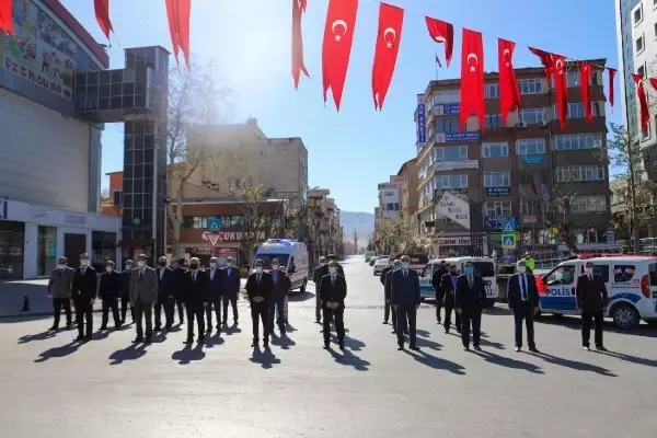 Çukurova'da 23 Nisan, törenlerle kutlandı Çukurova'da 23 Nisan, törenlerle kutlandı