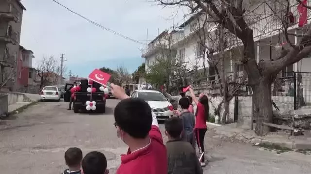 Demirci'de 23 Nisan Ulusal Egemenlik ve Çocuk Bayramı kutlamaları Demirci'de 23 Nisan Ulusal Egemenlik ve Çocuk Bayramı kutlamaları