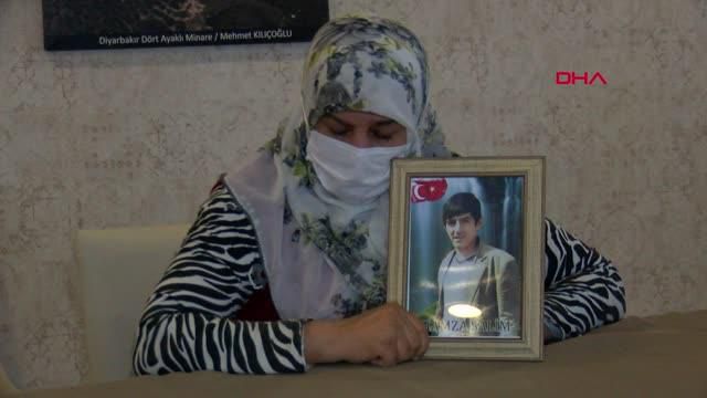 DİYARBAKIR EVLAT NÖBETİNDEKİ ANNE: BU BAYRAM DA FADİME'M YOK DİYARBAKIR EVLAT NÖBETİNDEKİ ANNE: BU BAYRAM DA FADİME'M YOK