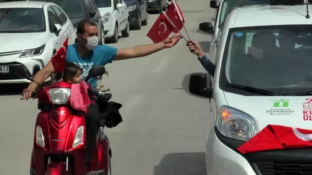 Eskişehir'de 23 Nisan konvoyu düzenlendi Eskişehir'de 23 Nisan konvoyu düzenlendi