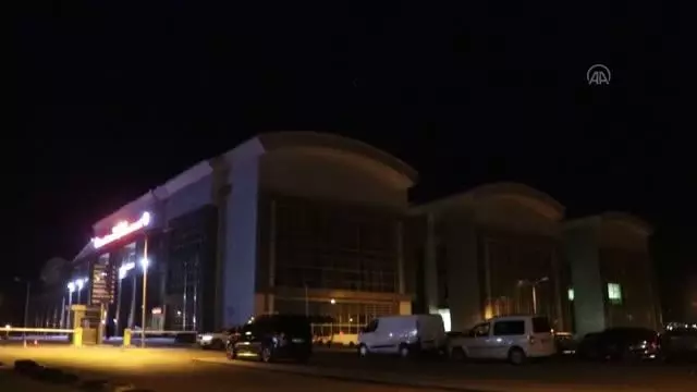Son dakika haberi! İki aile arasında çıkan silahlı kavgada 1 kişi öldü Son dakika haberi! İki aile arasında çıkan silahlı kavgada 1 kişi öldü