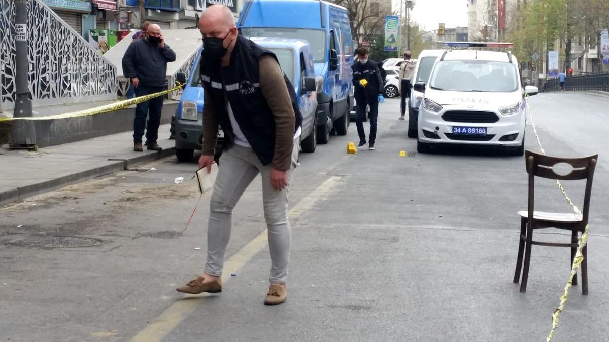 İki husumetli arasında çıkan kavgada silahlar patladı