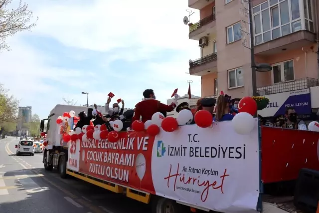 izmit sokaklarinda 23 nisan konvoyu 3 14085684 o