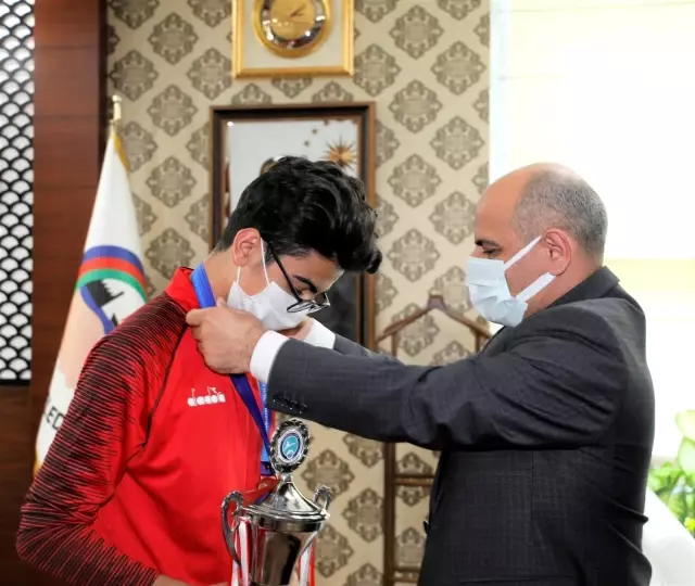 Körfezli sporcular Antalya'dan madalya ile döndü Körfezli sporcular Antalya'dan madalya ile döndü