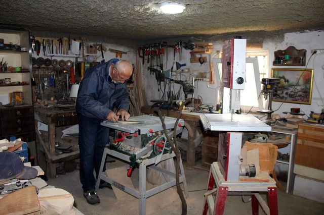 kurumus agac dallarini sanat eserlerine 9 14085227 o