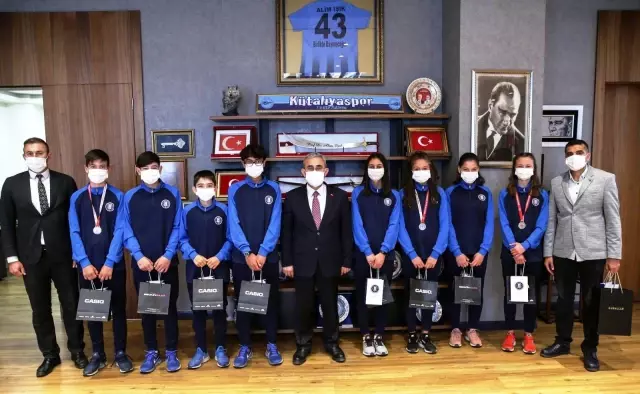 Kütahya Belediyespor atletizm takımında hedef şampiyonluk Kütahya Belediyespor atletizm takımında hedef şampiyonluk