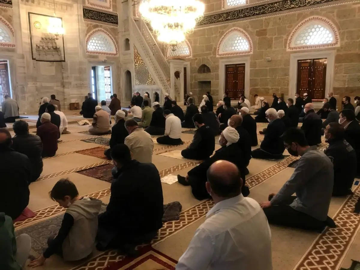 Mimar Sinan'ın 441 yıllık eseri, cuma namazıyla yeniden ibadete açıldı
