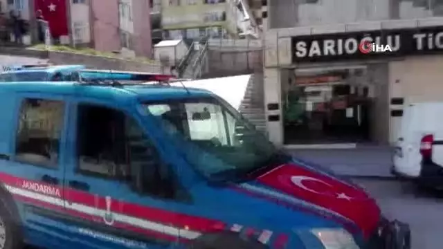 Polis ve jandarmadan 23 Nisan konvoyu Polis ve jandarmadan 23 Nisan konvoyu