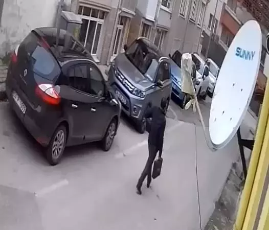 Rahatlıkta sınır tanımayan hırsız önce kameralara sonra polise yakalandı
