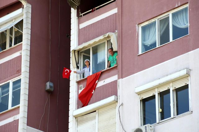 sehir tiyatrolari cocuklara bayram havasi yas 4 14086313 o