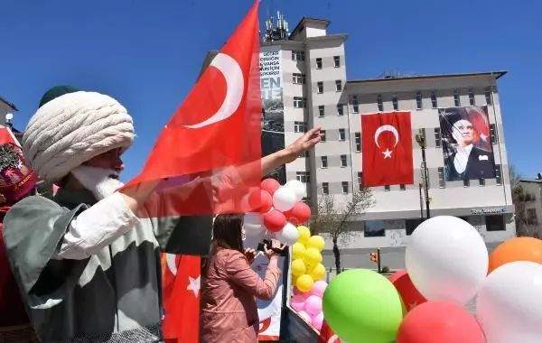 Sivas'ta, renkli 23 Nisan kutlaması Sivas'ta, renkli 23 Nisan kutlaması